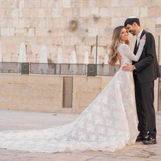 אהבה בדרך לבית הכנסת: סיפור החתונה של שחר ורז